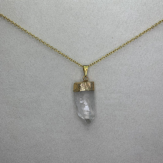 Necklace pendant - rock crystal