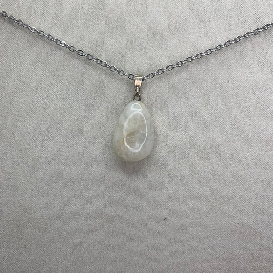 Necklace pendant - moonstone | tumbled stone